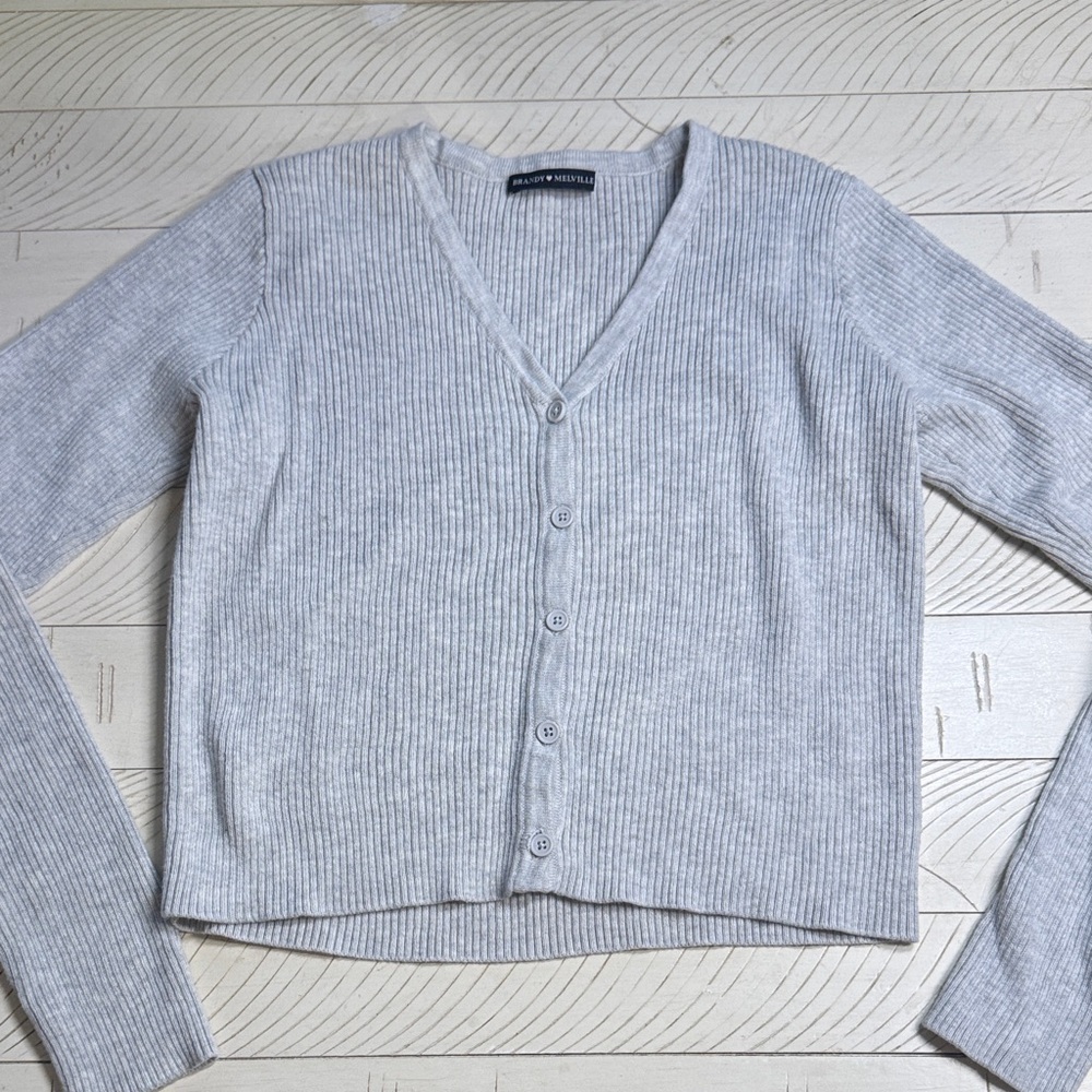 Brandy Melville Light Gray Ribbed Cardigan